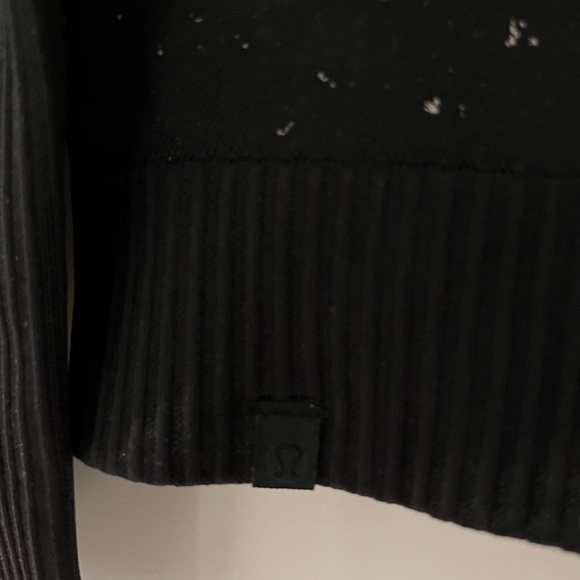 Lululemon Rest Less Pullover - Picture 8 of 8